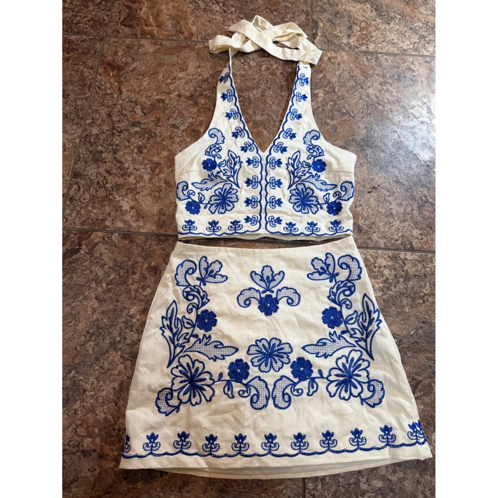 SHEIN Women Blue Floral Embroidered Halter Crop Top and Mini Skirt Set Size 2 XS